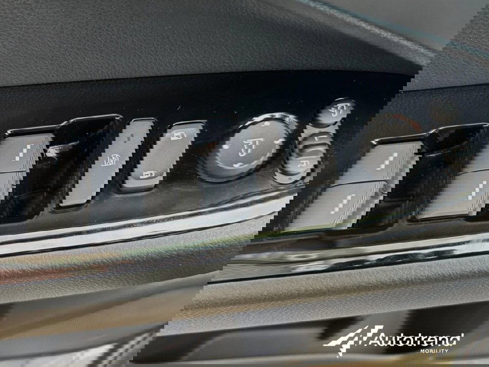 Honda HR-V usata a Bari (15)