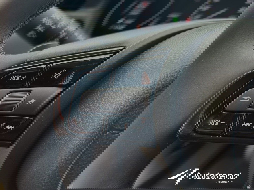 Honda HR-V usata a Bari (8)