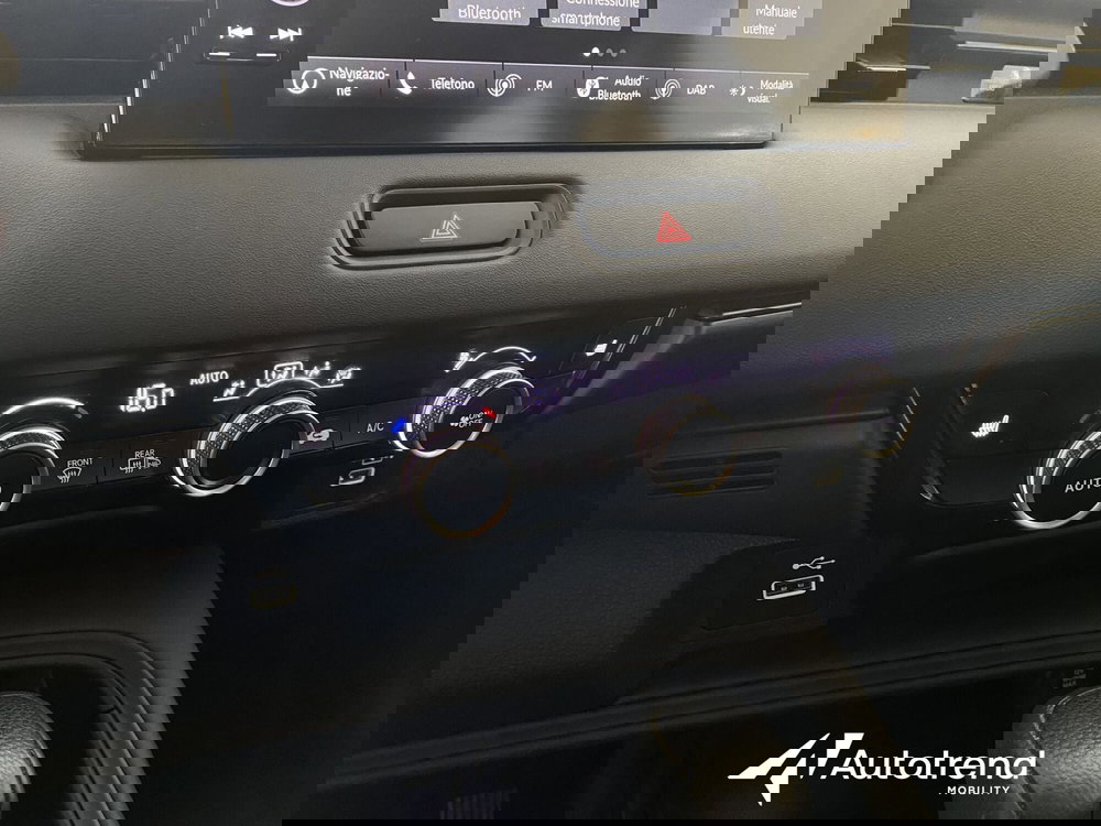 Honda HR-V usata a Bari (14)