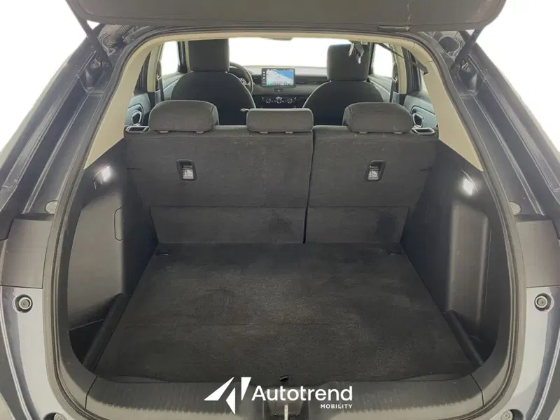 Honda HR-V usata a Bari (19)
