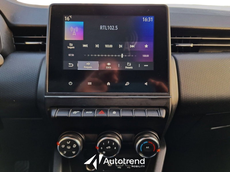 Renault Clio usata a Bari (12)