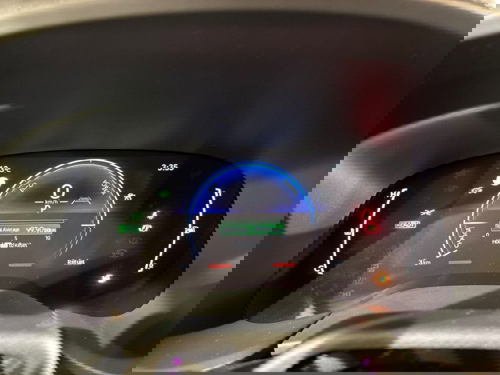 Toyota Aygo X nuova a Sondrio (9)