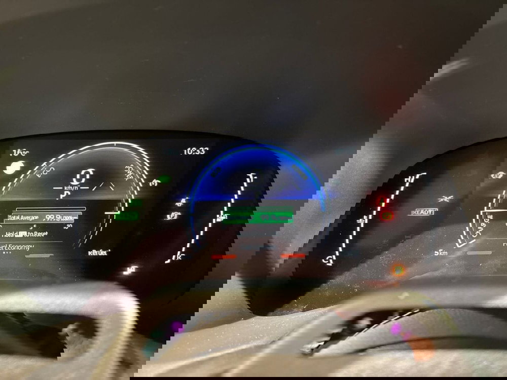 Toyota Aygo X nuova a Lecco (9)