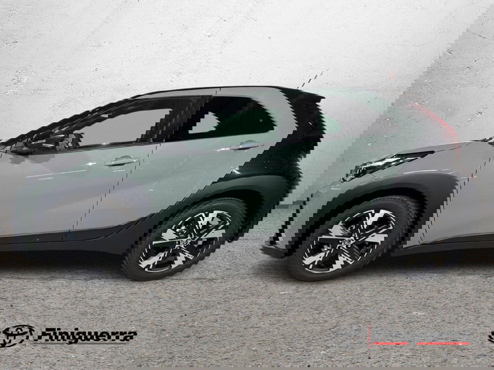 Toyota Aygo X nuova a Sondrio (4)