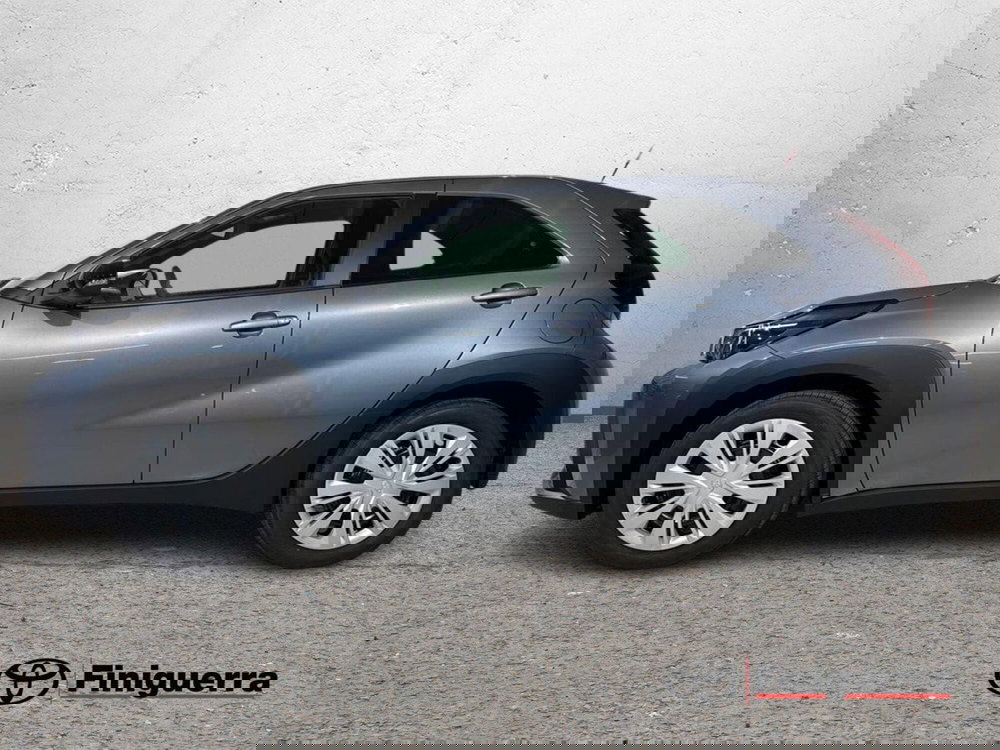 Toyota Aygo X nuova a Lecco (6)