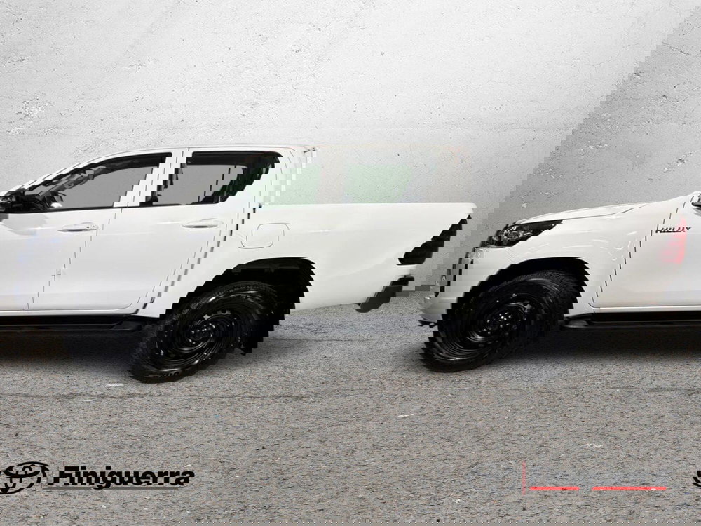 Toyota Hilux nuova a Lecco (6)