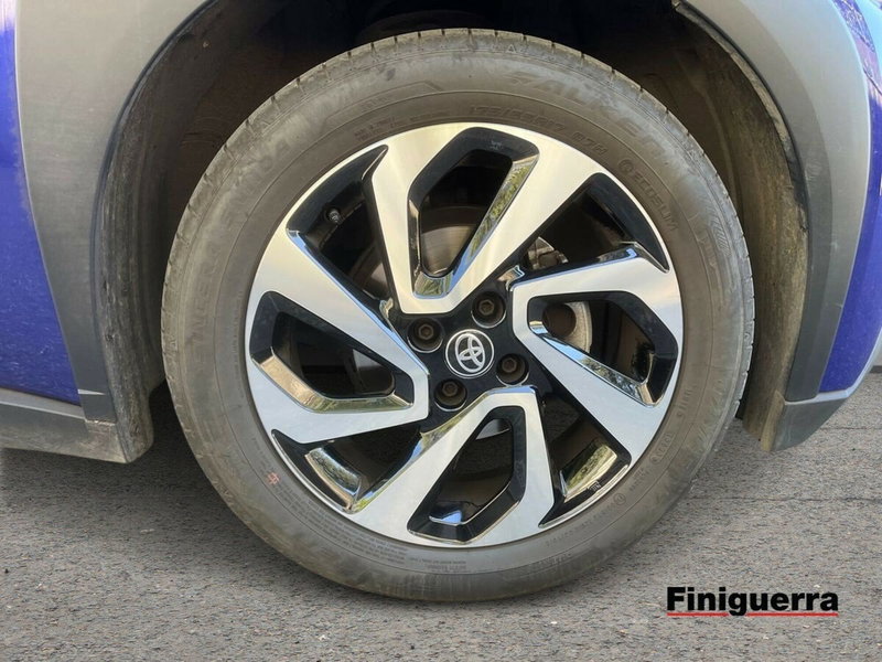 Toyota Aygo X usata a Lecco (8)