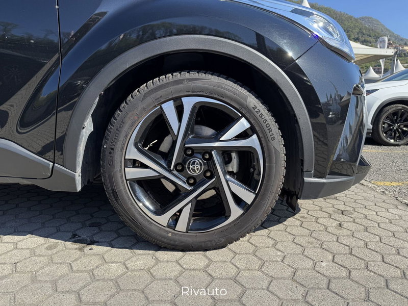 Toyota Toyota C-HR usata a Como (13)