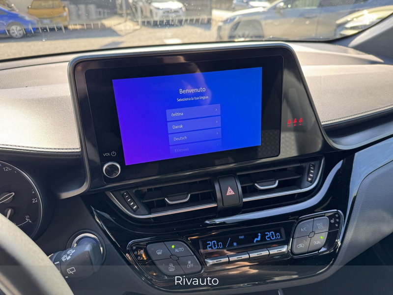 Toyota Toyota C-HR usata a Como (14)