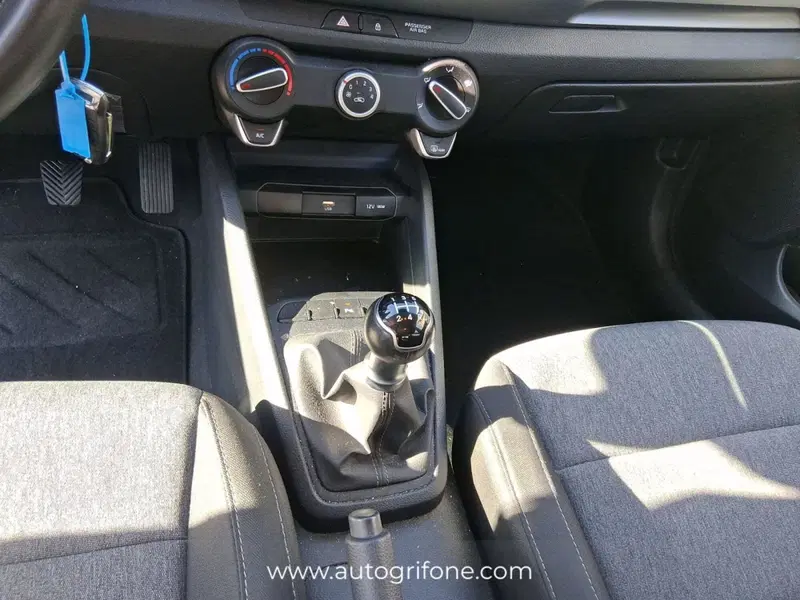 Kia Stonic usata a Modena (11)