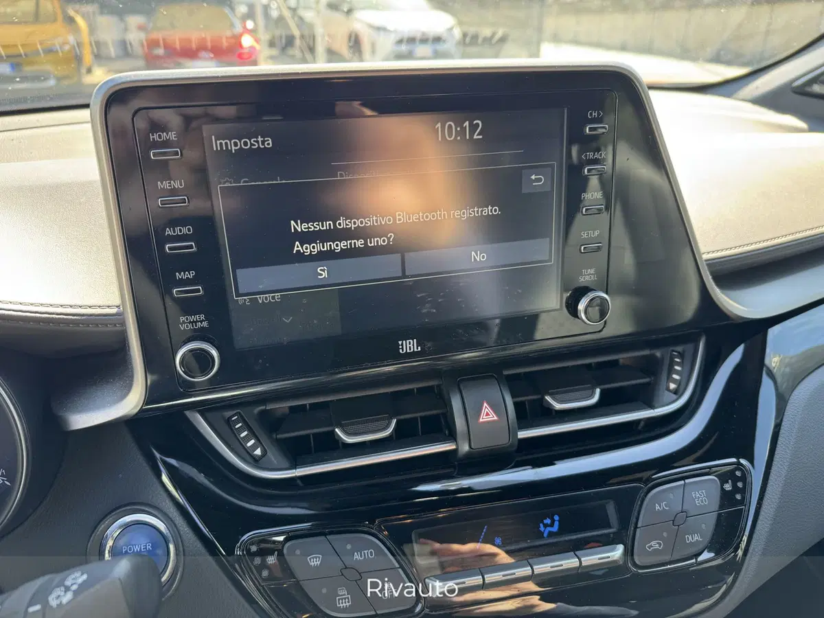 Toyota Toyota C-HR usata a Como (12)