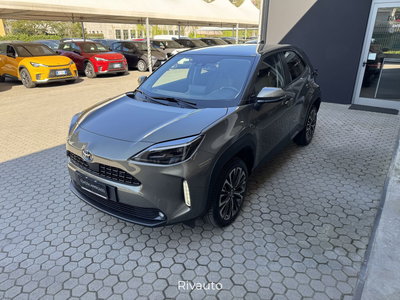 Toyota Yaris Cross 1.5 Hybrid 5p. E-CVT Lounge del 2022 usata a Como