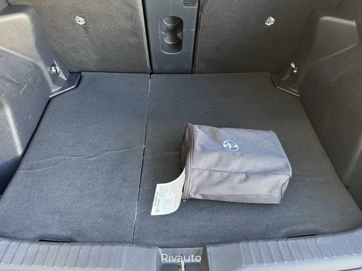 Toyota Yaris Cross usata a Como (12)
