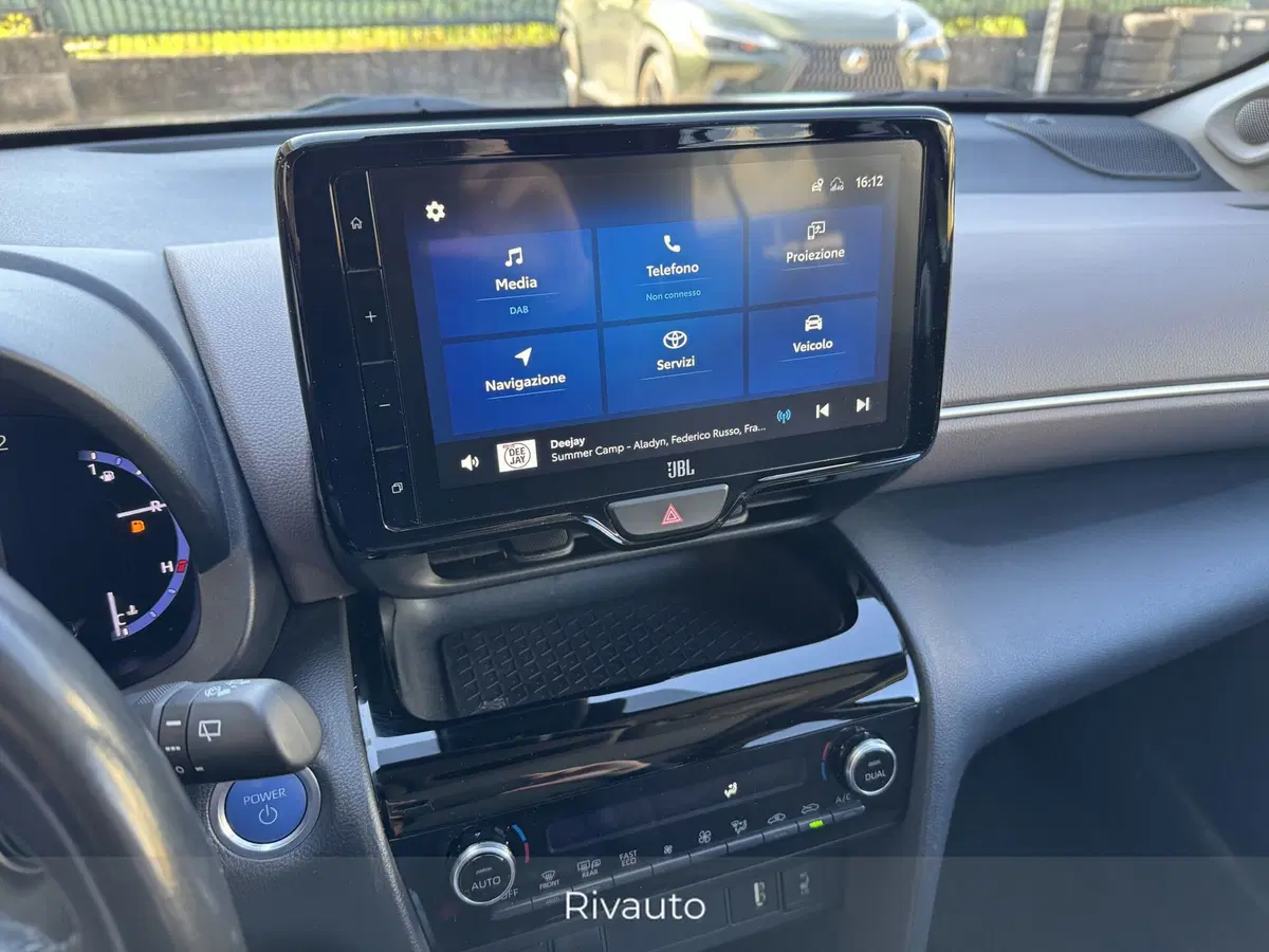 Toyota Yaris Cross usata a Como (15)