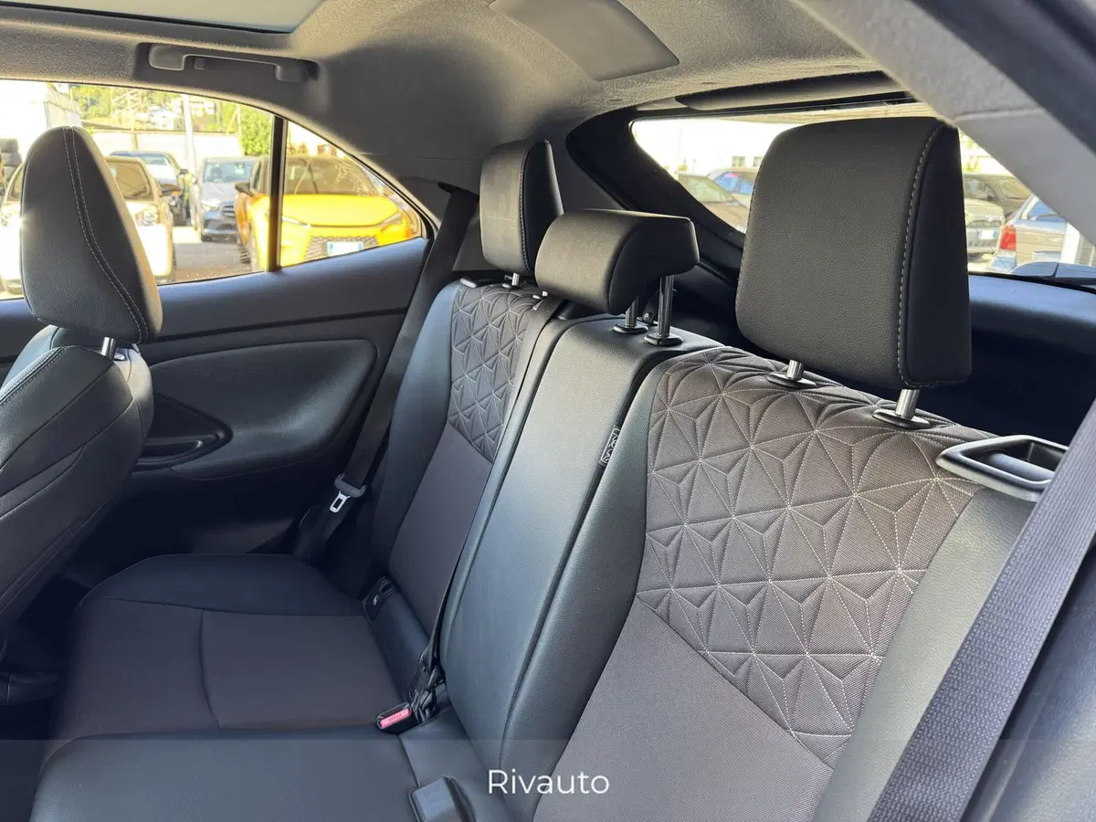 Toyota Yaris Cross usata a Como (7)
