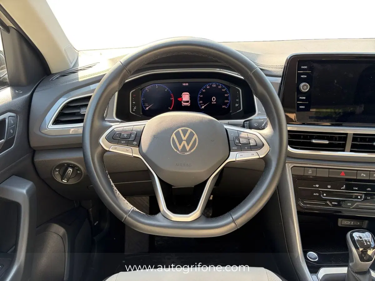 Volkswagen T-Roc usata a Modena (12)