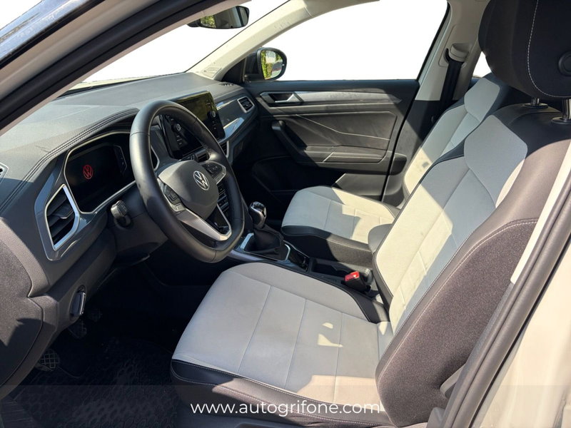 Volkswagen T-Roc usata a Modena (9)