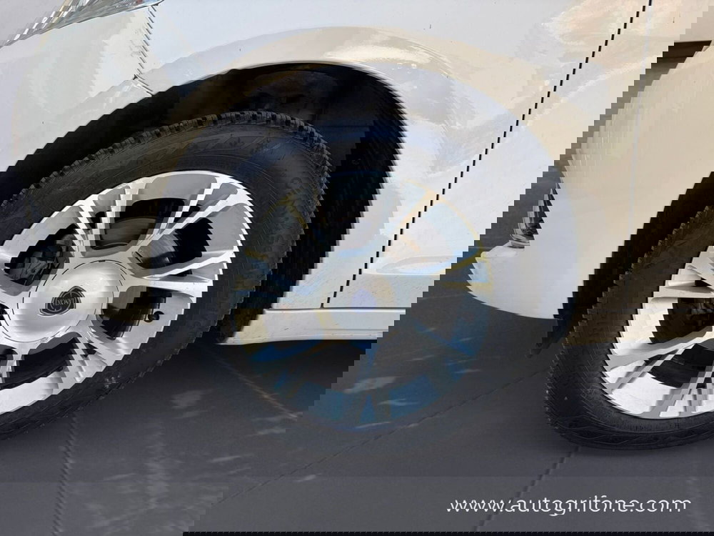 Lancia Ypsilon usata a Modena (14)