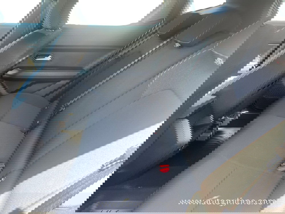 Dacia Duster usata a Modena (13)