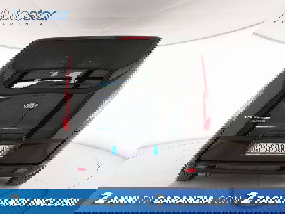 Ford Tourneo Custom usata a Roma (4)