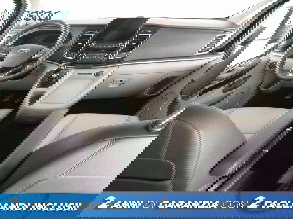 Ford Tourneo Custom usata a Roma (9)