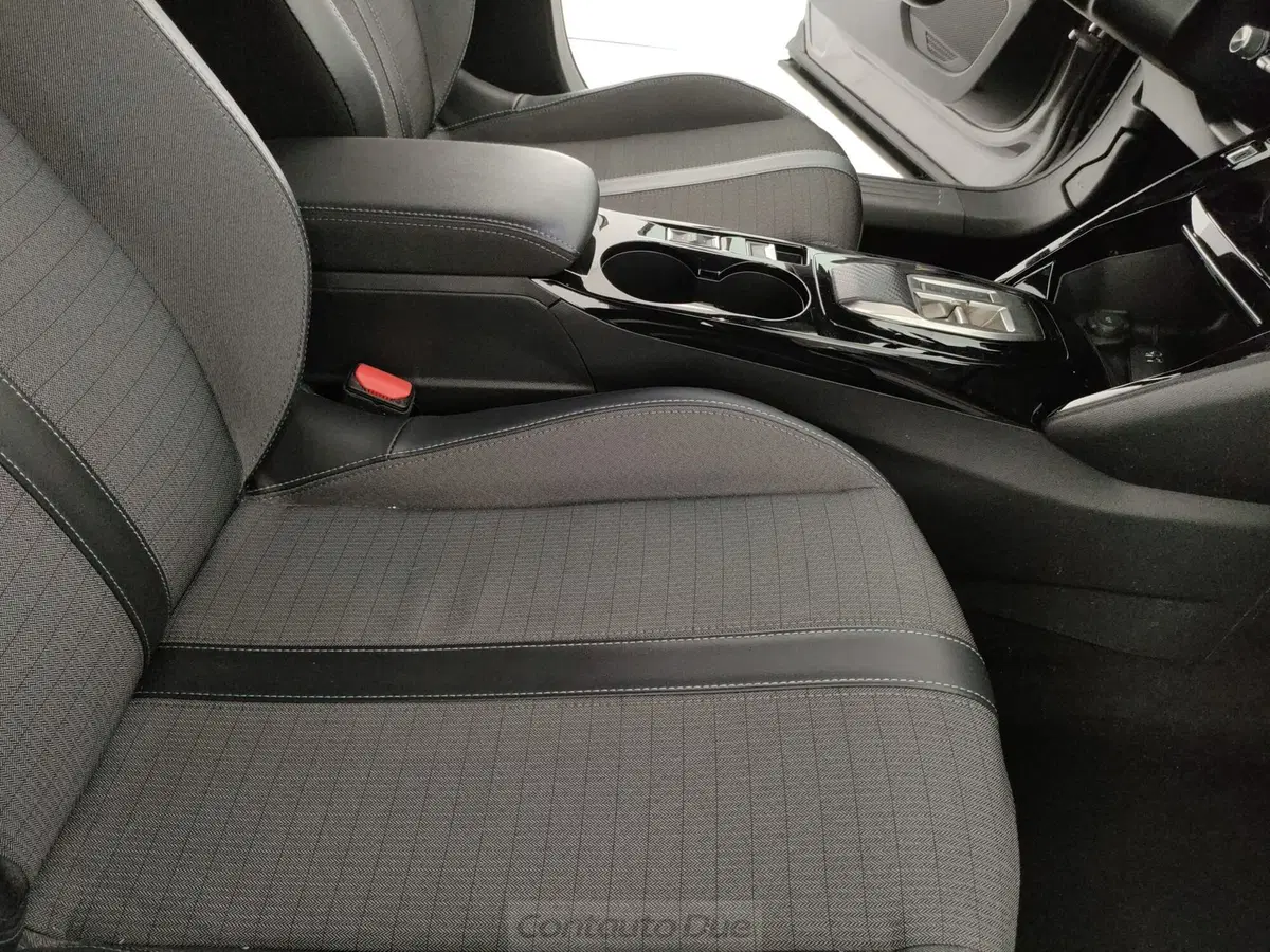 Peugeot 2008 usata a Caserta (16)