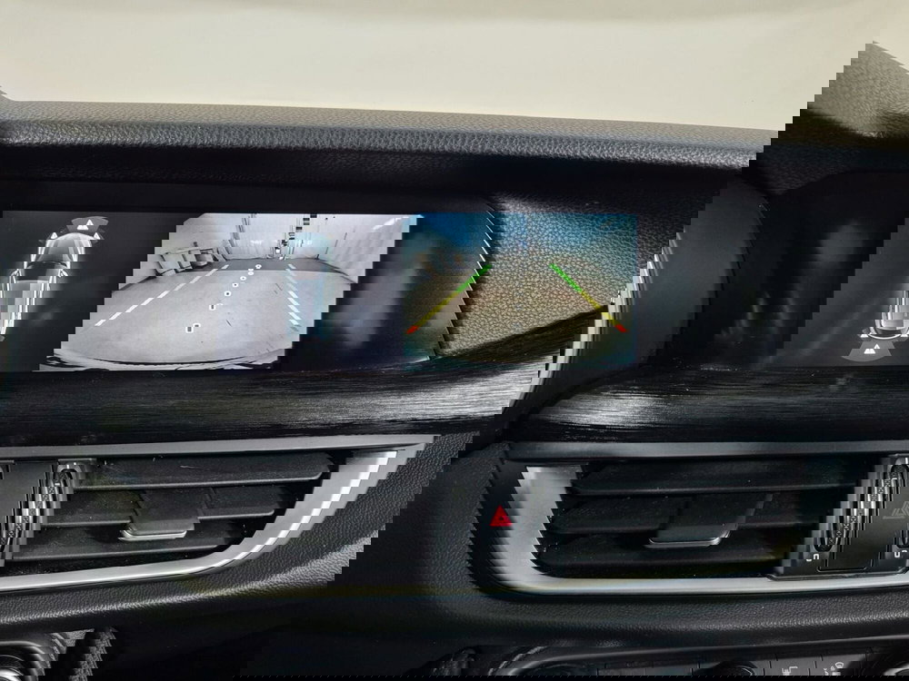 Alfa Romeo Stelvio usata a Torino (16)