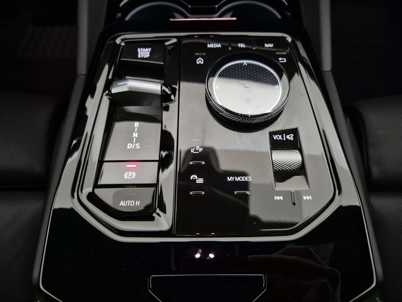 BMW Serie 5 usata a Cuneo (11)