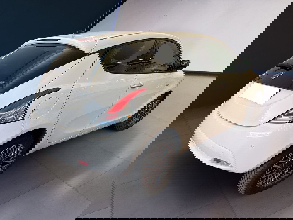 Lancia Ypsilon usata a Torino (6)