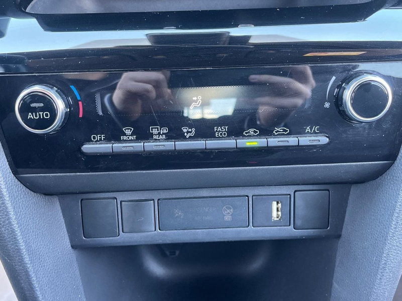 Toyota Yaris Cross usata a Catania (14)