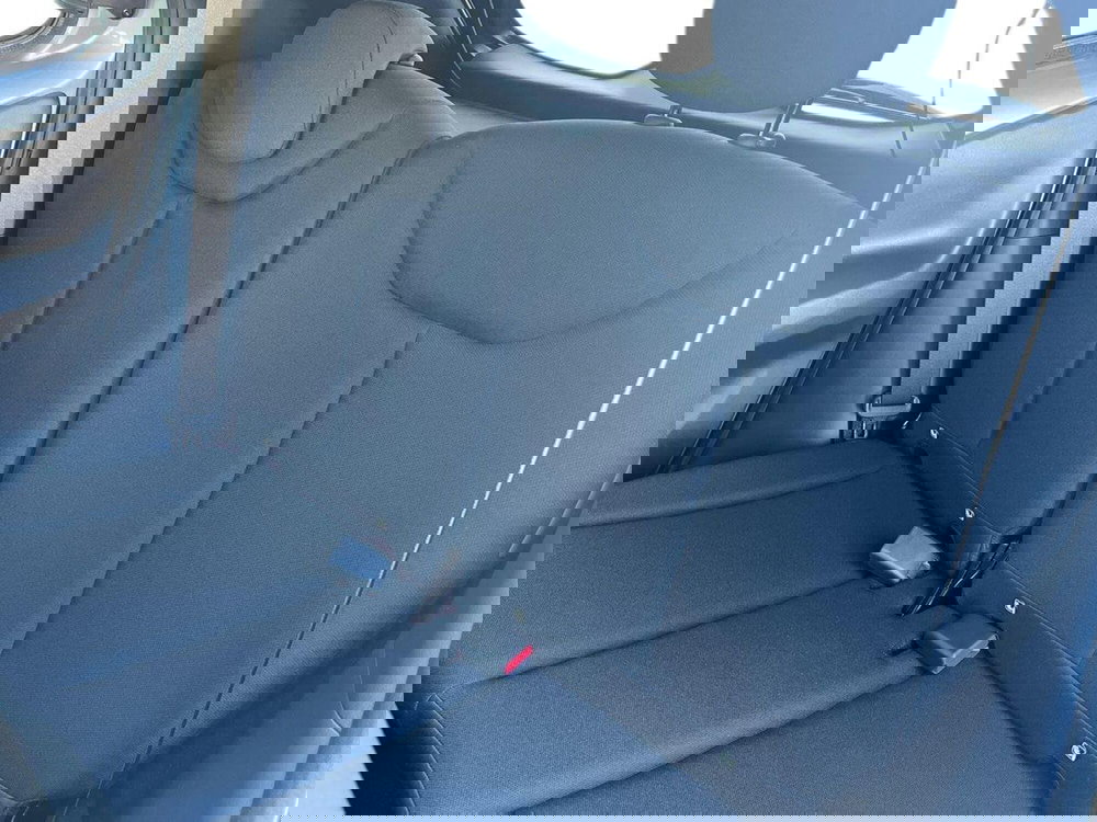 Toyota Aygo X nuova a Ragusa (11)