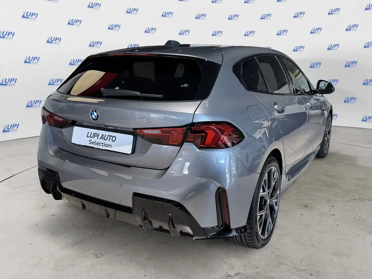 BMW Serie 1 usata a Pistoia (5)