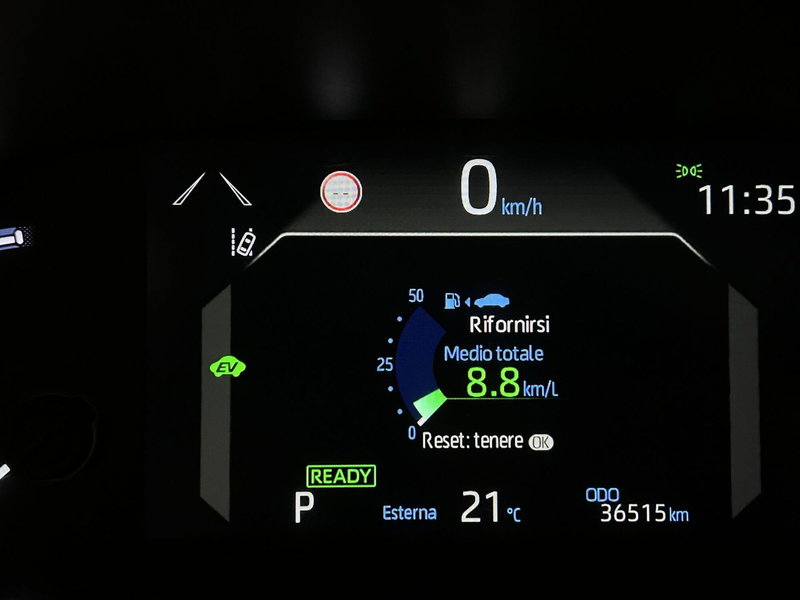 Toyota Yaris Cross usata a Milano (11)