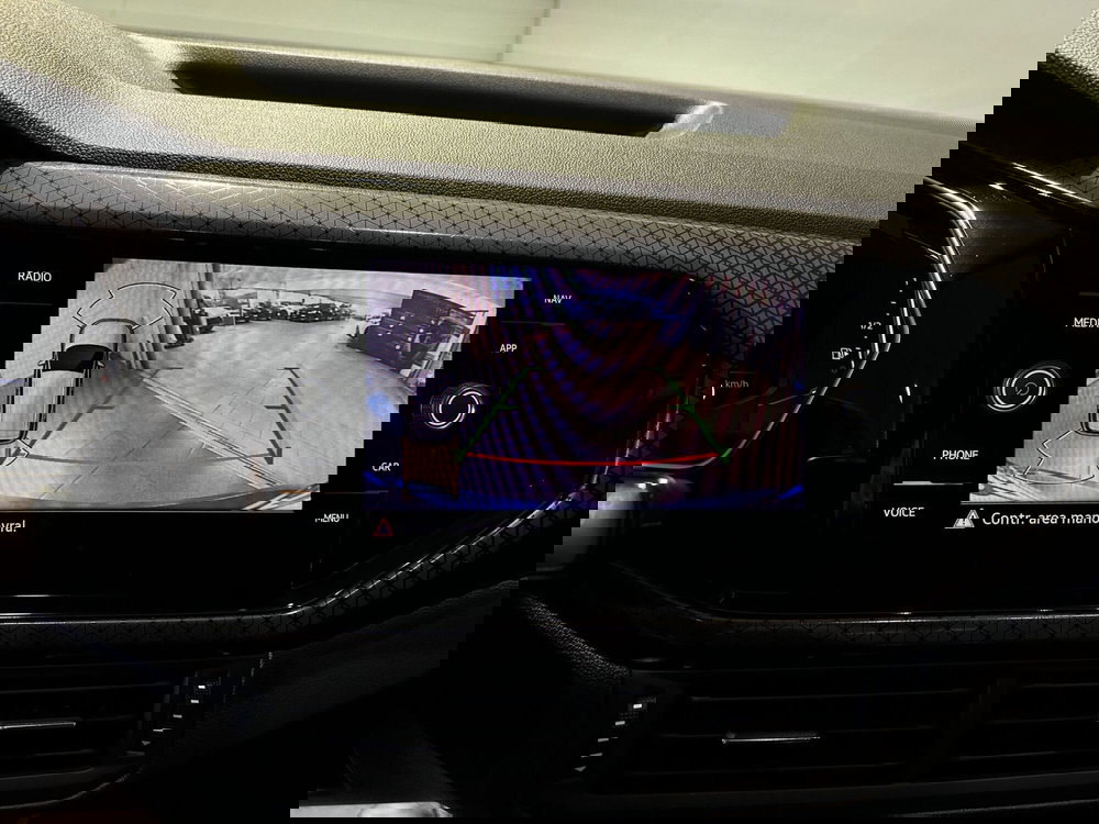 Volkswagen T-Cross usata a Milano (11)