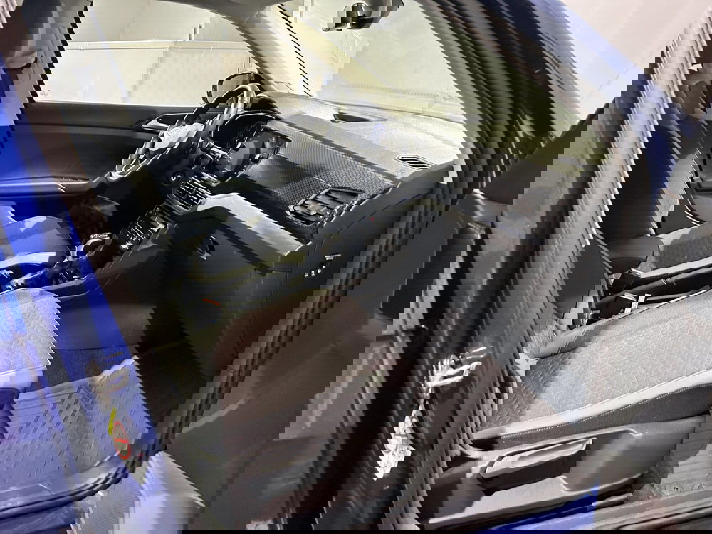 Volkswagen T-Cross usata a Milano (13)