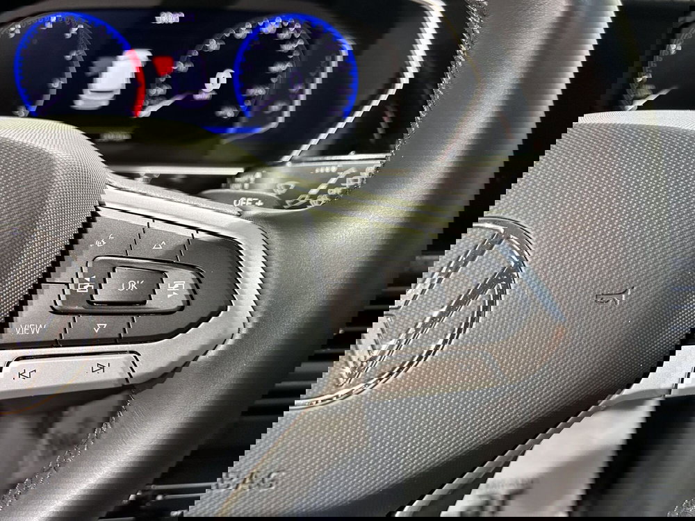 Volkswagen T-Cross usata a Milano (17)