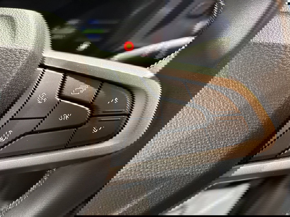 Dacia Duster usata a Milano (15)