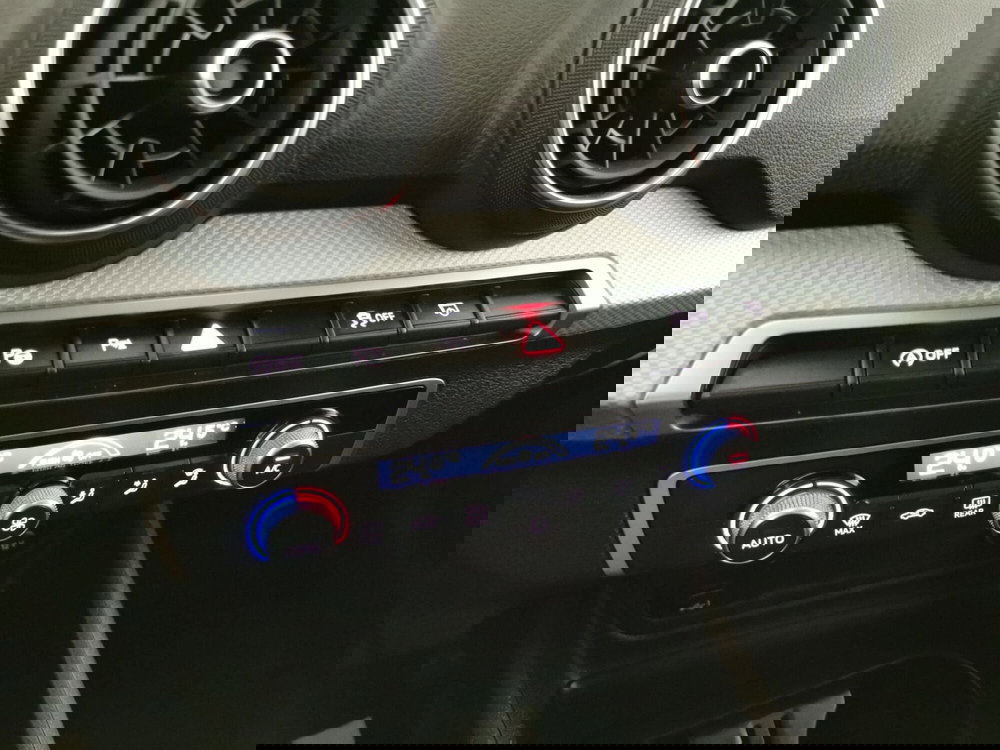 Audi Q2 usata a Chieti (16)