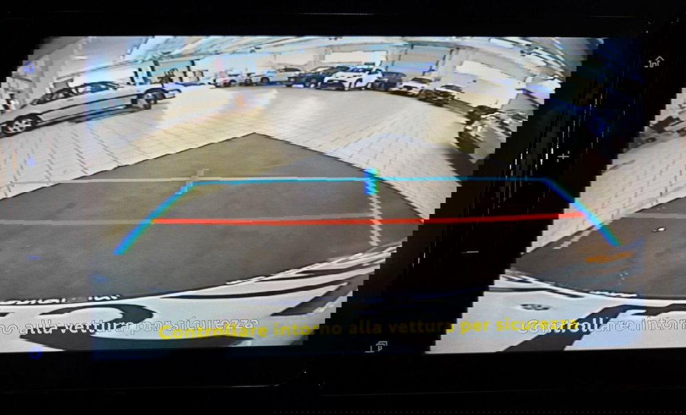 Toyota Aygo X nuova a Pavia (11)