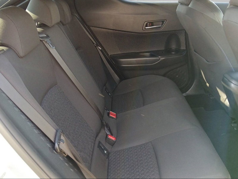 Toyota Toyota C-HR usata a Livorno (11)