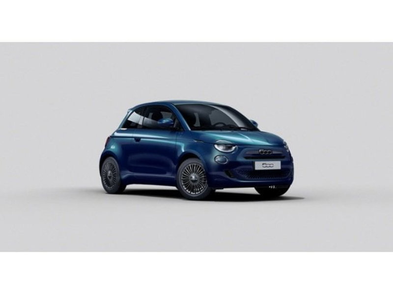 Fiat 500 nuova a Livorno