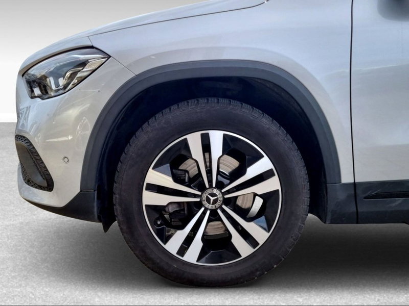 Mercedes-Benz GLA SUV usata a Pisa (15)