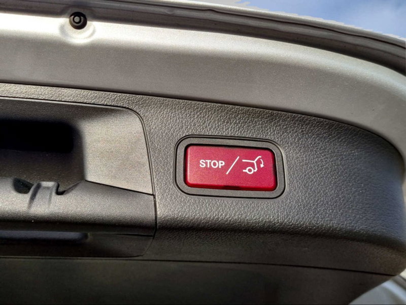 Mercedes-Benz GLA SUV usata a Pisa (6)