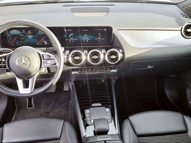 Mercedes-Benz GLA SUV usata a Pisa (9)