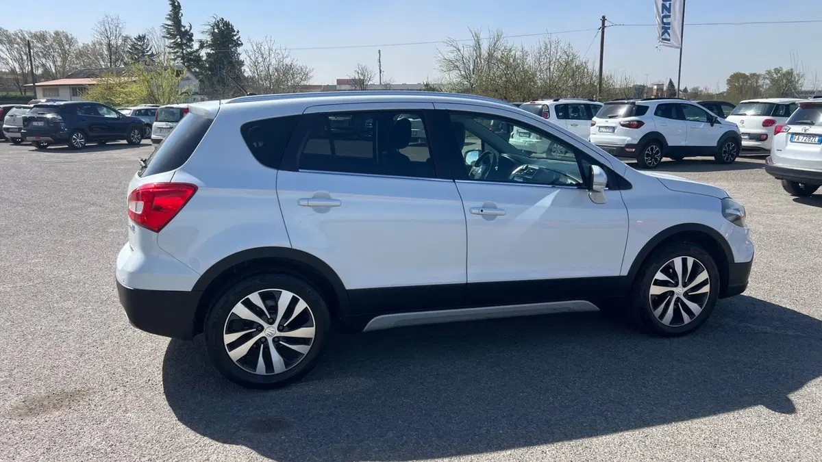 Suzuki S-Cross usata a Alessandria (5)