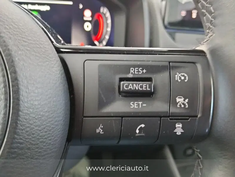 Nissan Qashqai usata a Como (12)