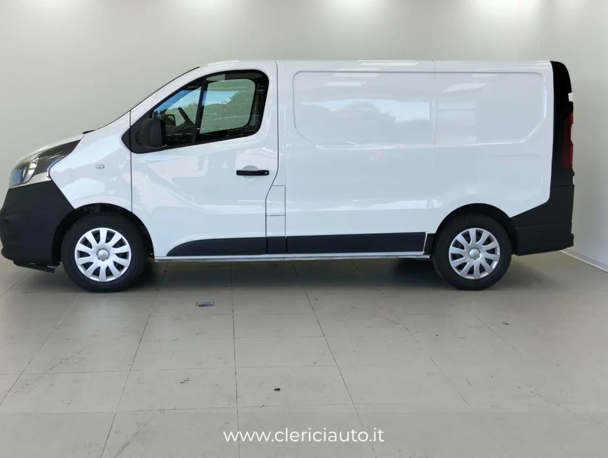 Opel Vivaro Furgone usata a Como (6)