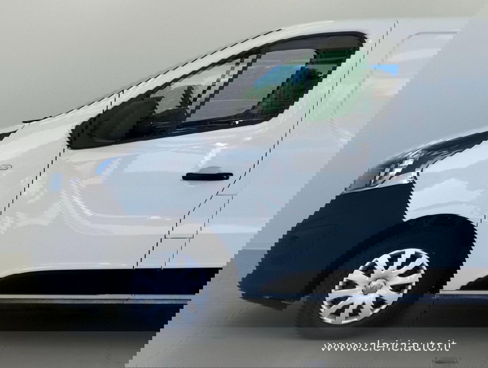 Opel Vivaro Furgone usata a Como (7)