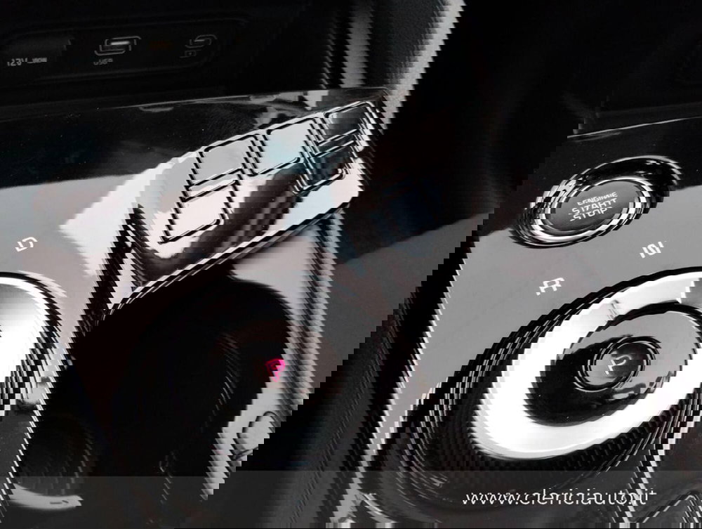 Kia Sportage usata a Como (19)