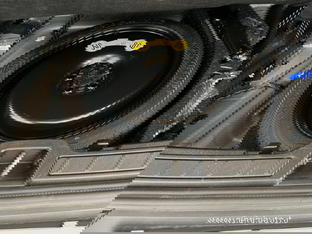 Volvo XC40 usata a Como (15)